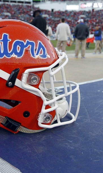 No. 8 Florida suspends freshman Deiondre Porter after felony arrest